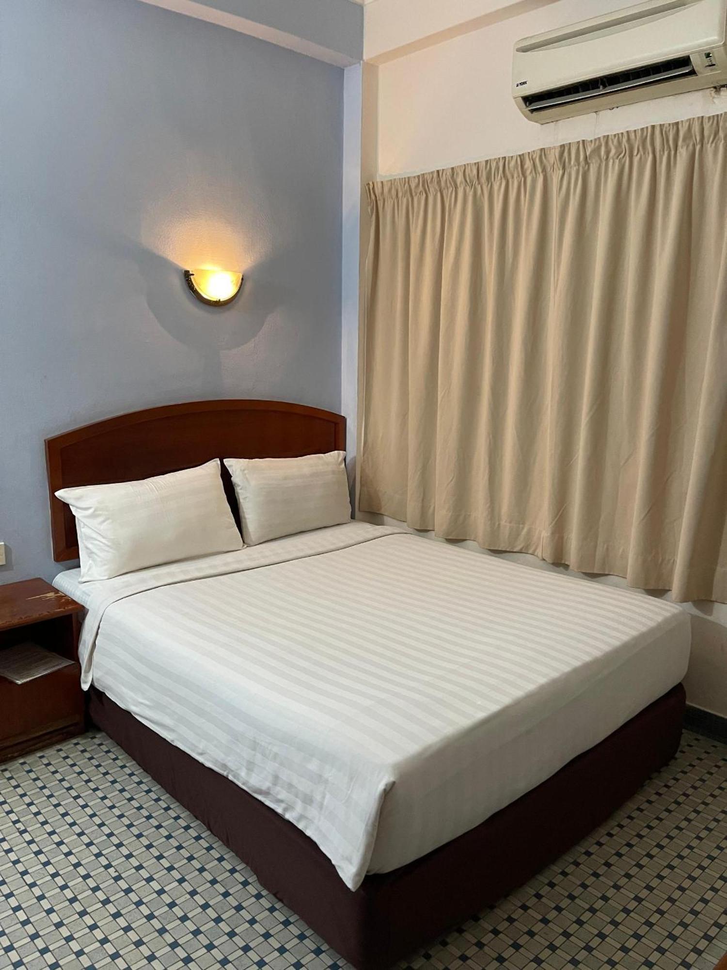 New Caspian Hotel 이포 외부 사진